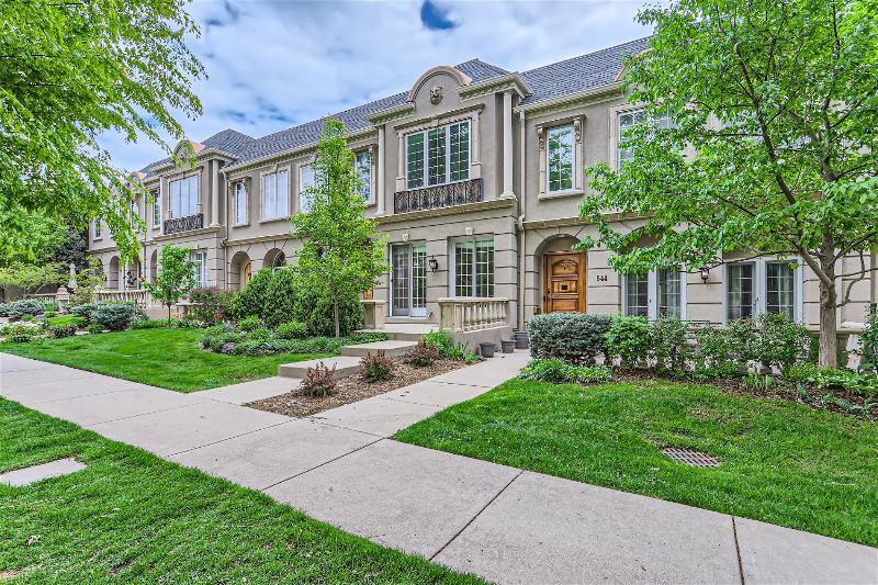 Stunning Townhome in IDEAL Cherry Creek North!
